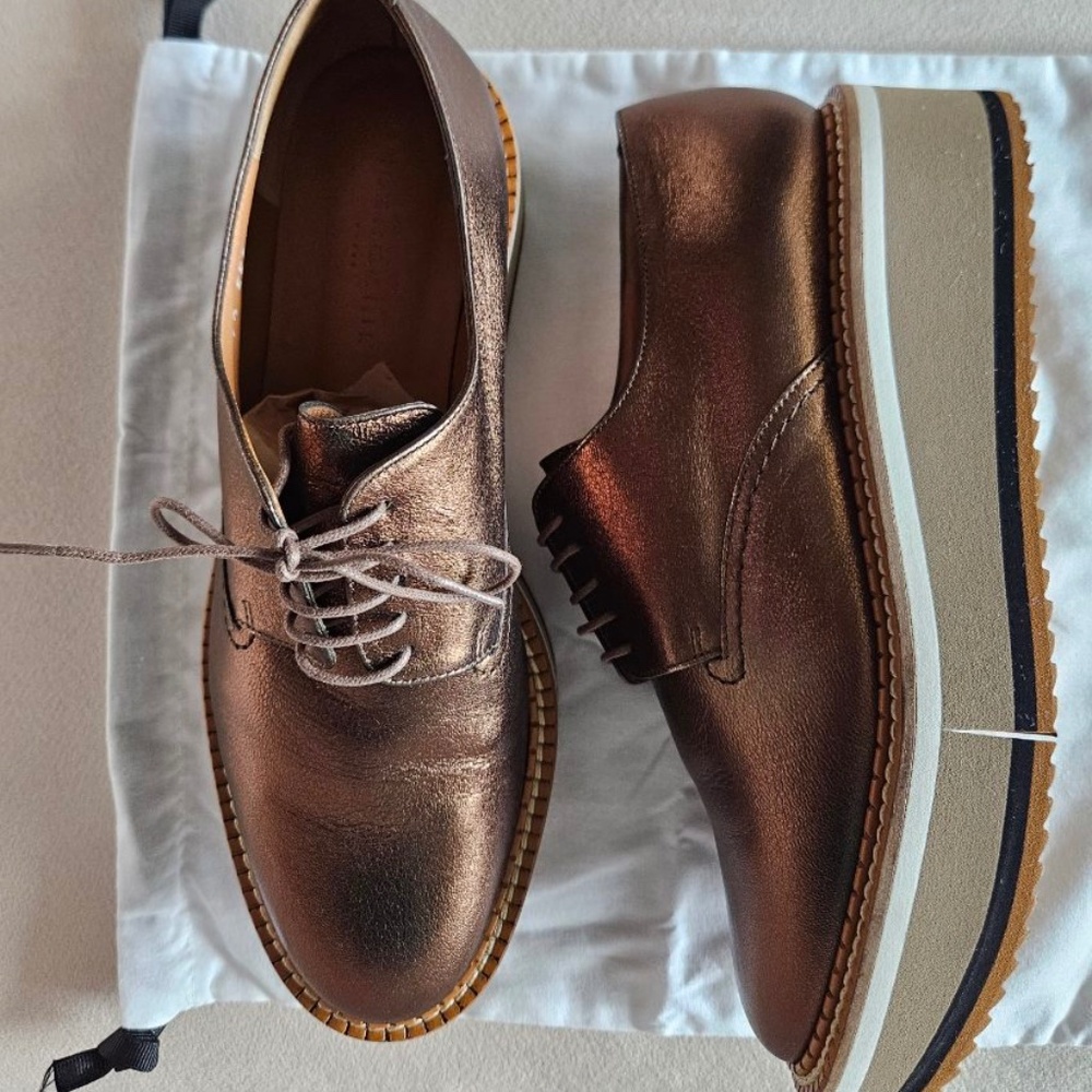 Robert Clergerie Brooks Oxford Derbies in "Copper" (Size 39.5 EU/9 US)